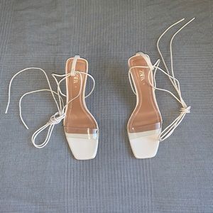 Zara TIED HEELED SANDALS